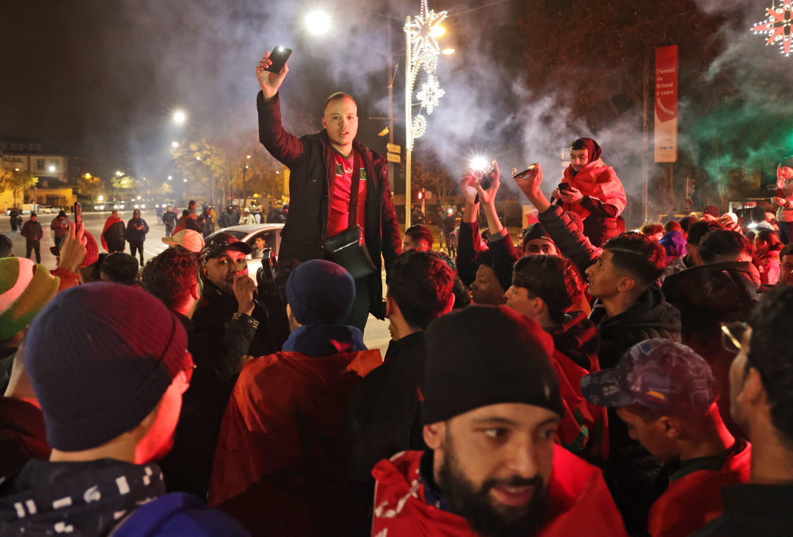 Les supporters marocains en colère après leur victoire au CDM 2026 : violences dans le quartier Schilderswijk à La Haye