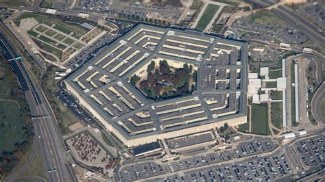 Retraite mystérieuse d’un général américain : la révolution du Pentagone en marche