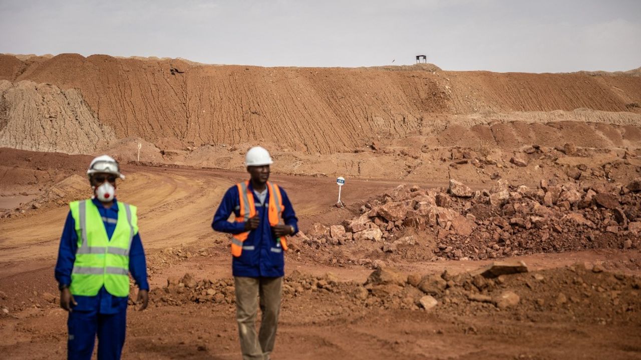 Roumanie et Niger : Un accord uranium fragile face à l’instabilité politique